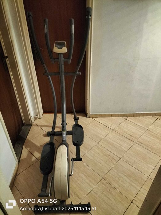 Bicicleta de exercícios