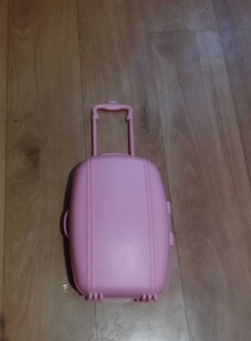 Іграшковий чемодан для ляльки Barbie