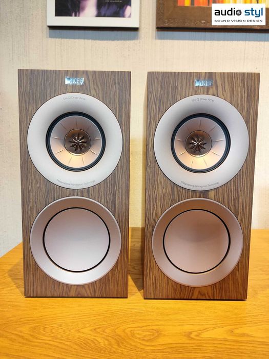 KEF R3 Meta orzech OUTLET!
