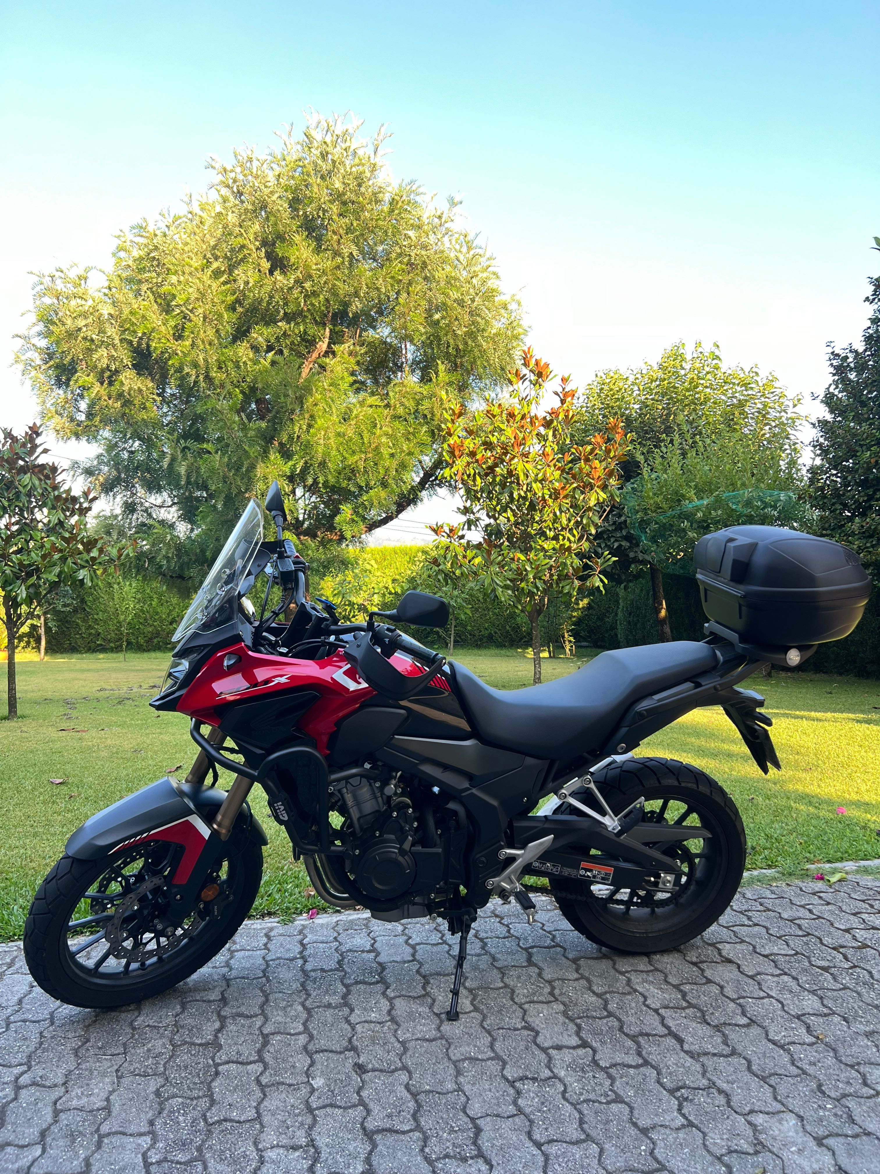 Honda CB500X 2023