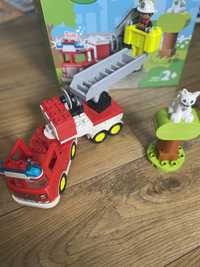 Lego duplo wóz strażacki 2+