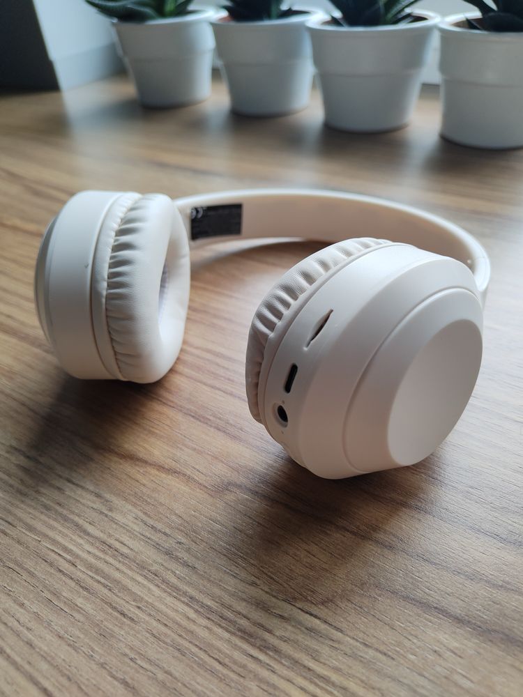 Słuchawki bezprzewodowe nauszne Bluetooth M5