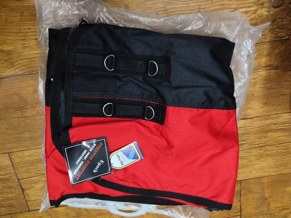 Derka przeciwdeszczowa dla konia różne kolory rozm od 105 do 165