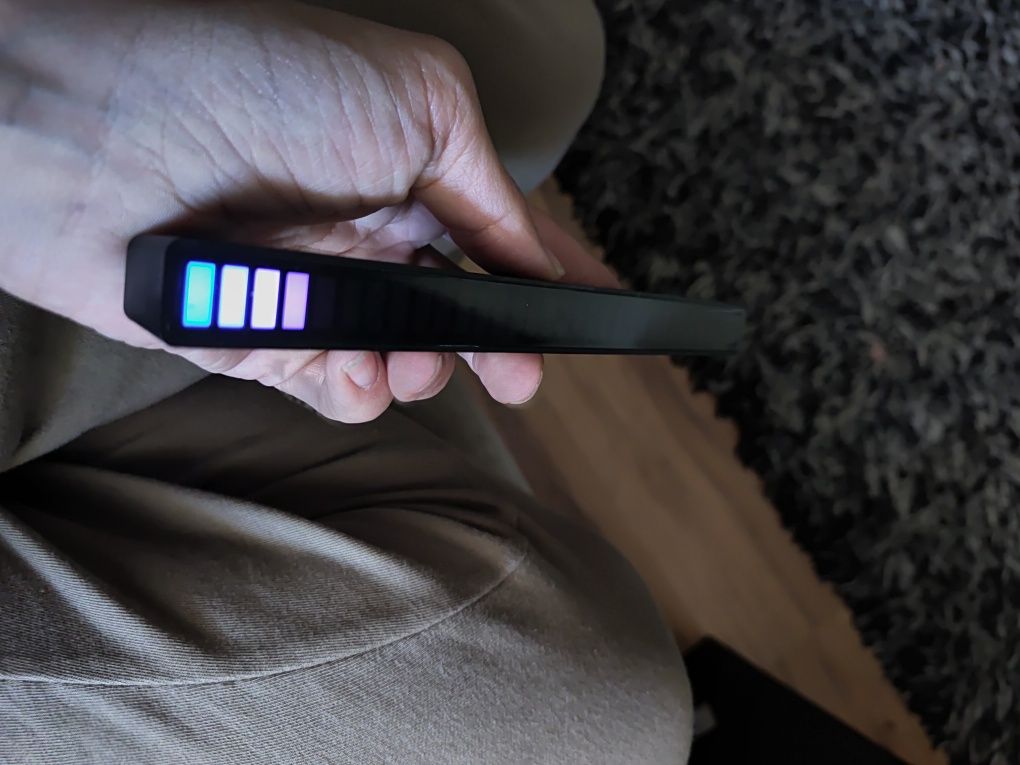 Lampka,neon,Ledy RGB ,reagują na dźwięk