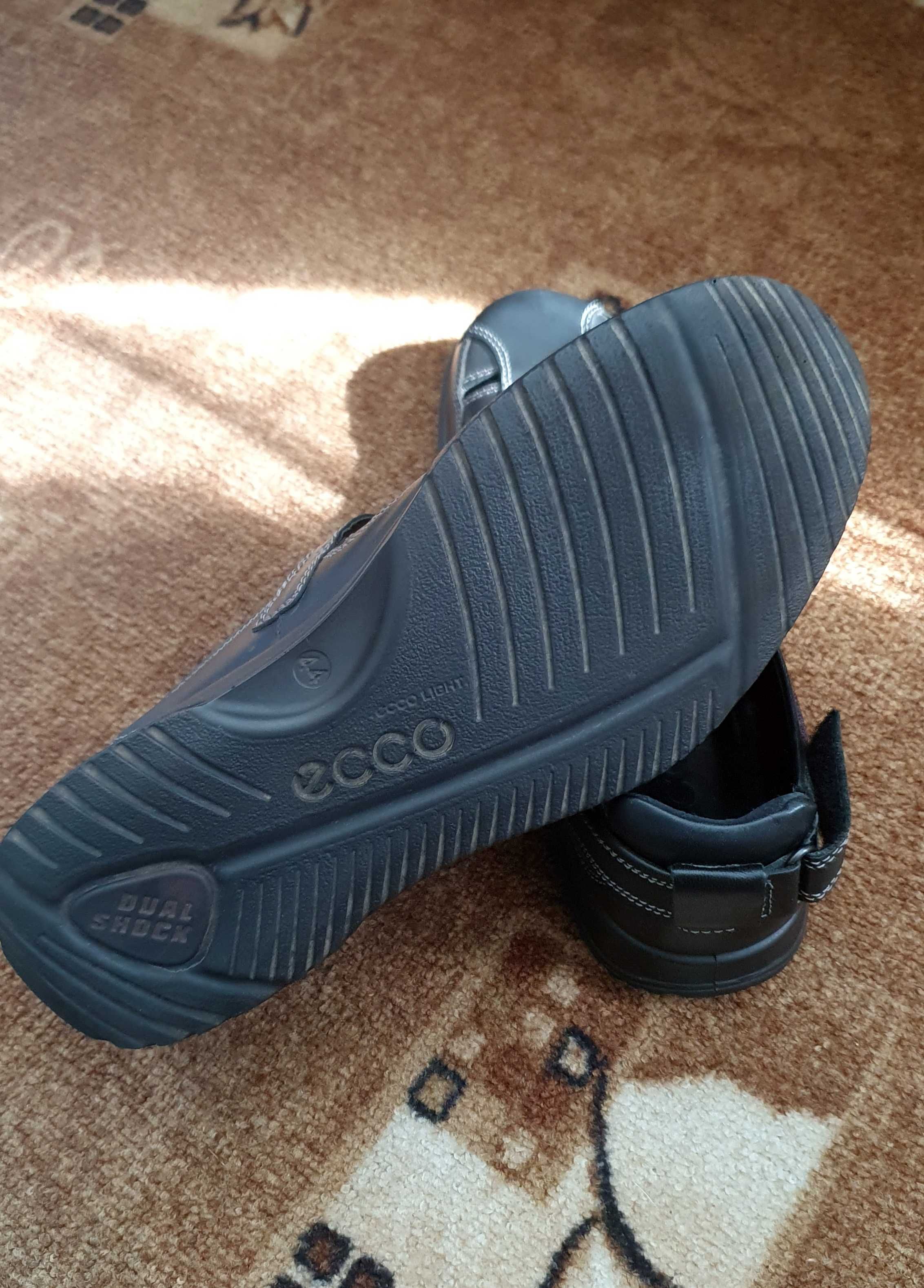 Кожаные сандалии Ecco, 44 размер