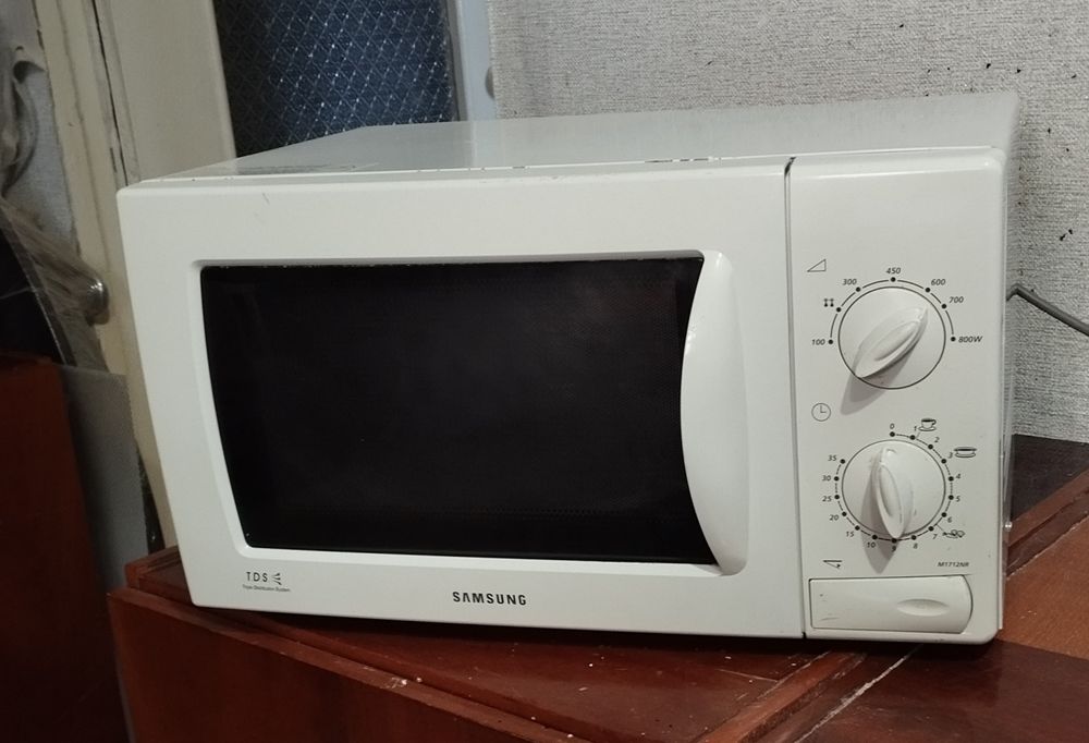 Микроволновки б.у. недорого,