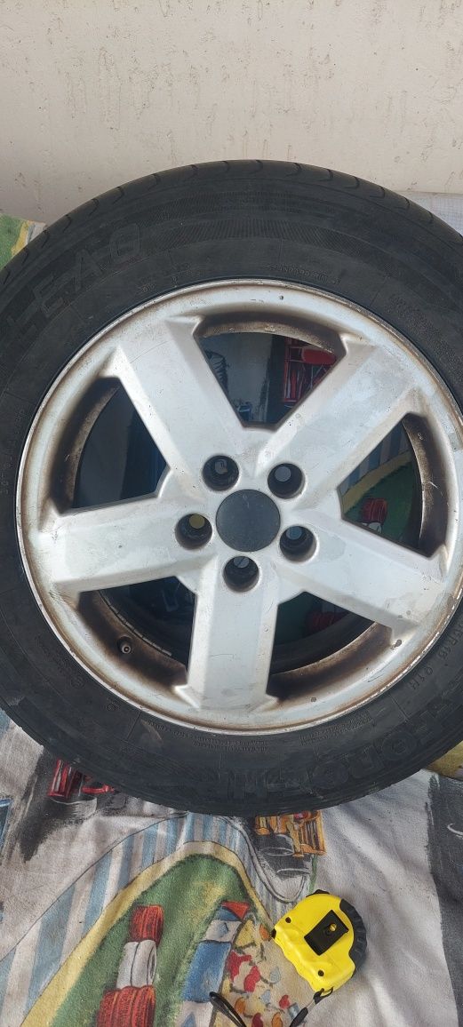 Продам оригінальні диски Skoda r15 з резиною 195/65