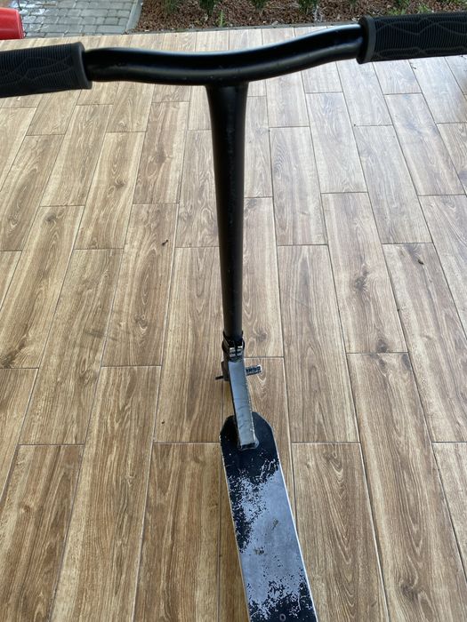 Трюковой самокат Explore