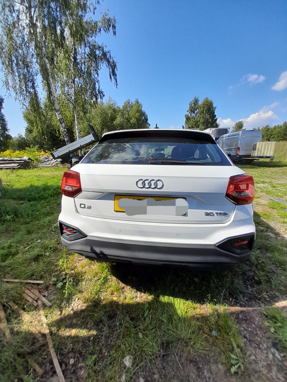 Zderzak tył tylny Audi Q2 lift kompletny Biały