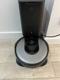 iRobot Roomba I7+
