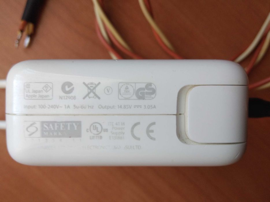 Apple MagSafe 2 Power Adapter 45W / A1436