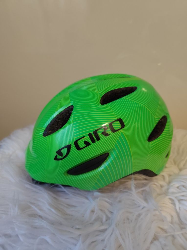 Дитячий шолом Giro (захист XS)