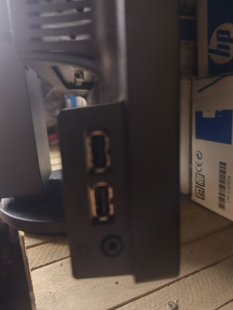 Monitor NEC 22 vale