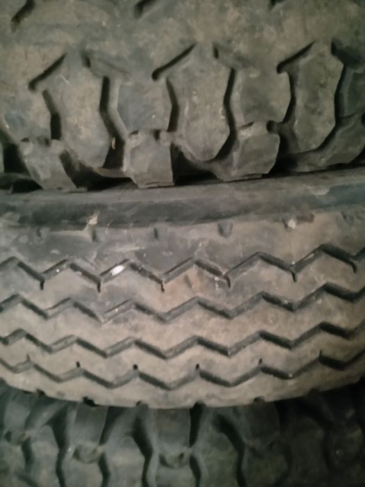 Шини колеса  ,1200-20, на  ЗІЛ 131,маз,краз ,урал.