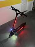 Trotinete Dualtrone dual motor longbody special edition
