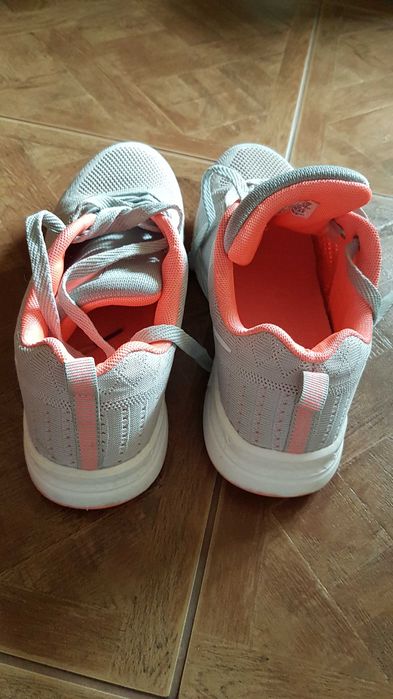 Sprzedam buty Nike w stanie idealnym