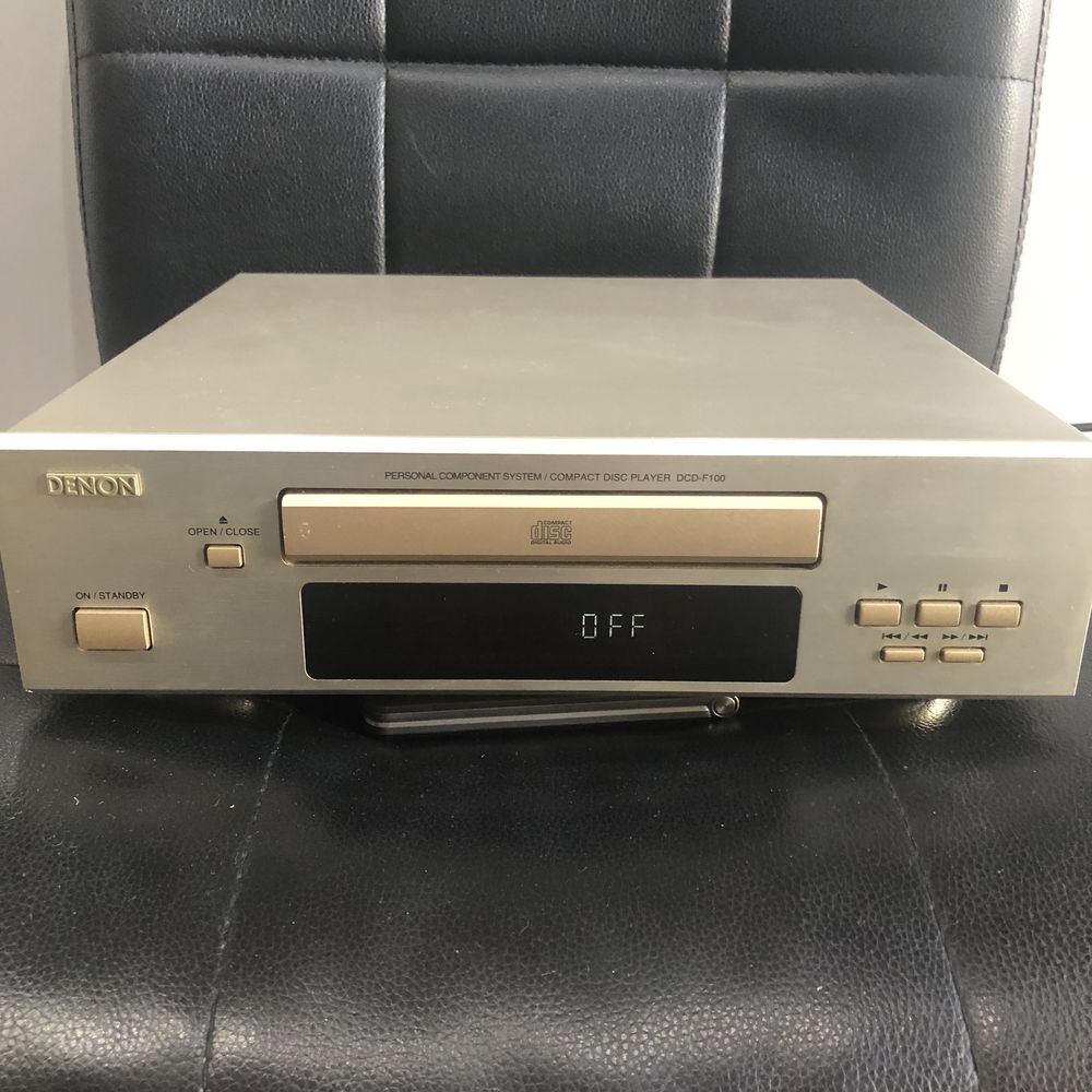 Denon DCD-F100 compact disc player
