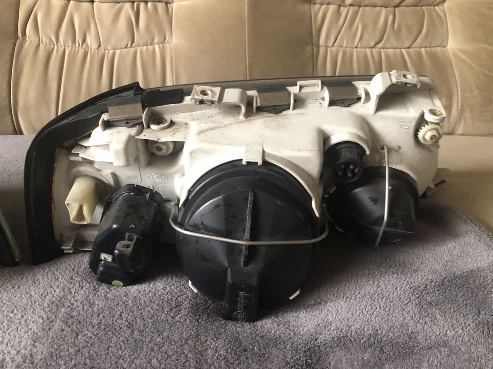 Lampy zespolone audi 80 b4 v6