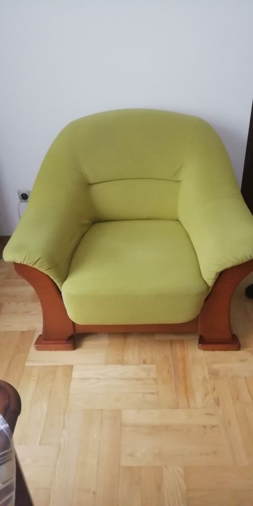 Sofa  rozkładana + 2 fotele