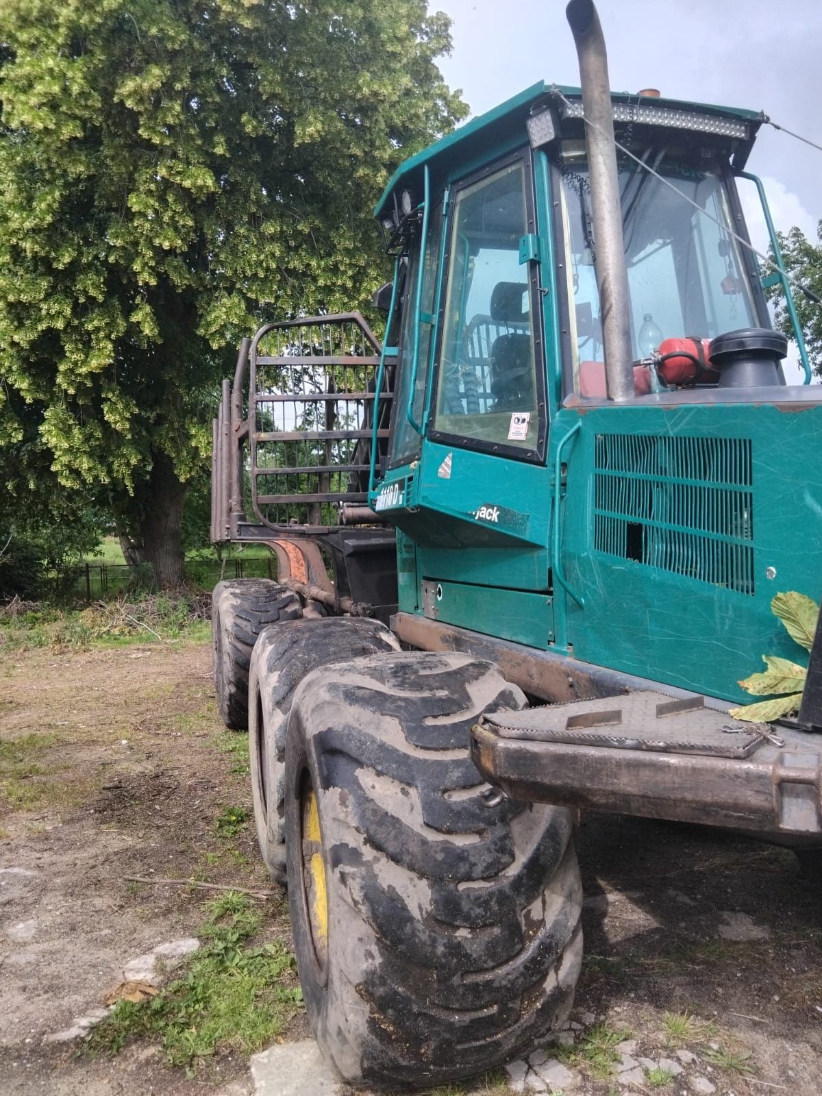 Sprzedam forwarder timberjack 1110d