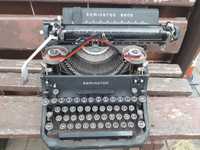 Zabytkowa maszyna do pisania REMINGTON RAND