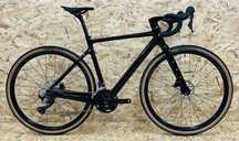 Bicicleta gravel carbono BXT - Cabos internos - Shimano GRX 2x11v