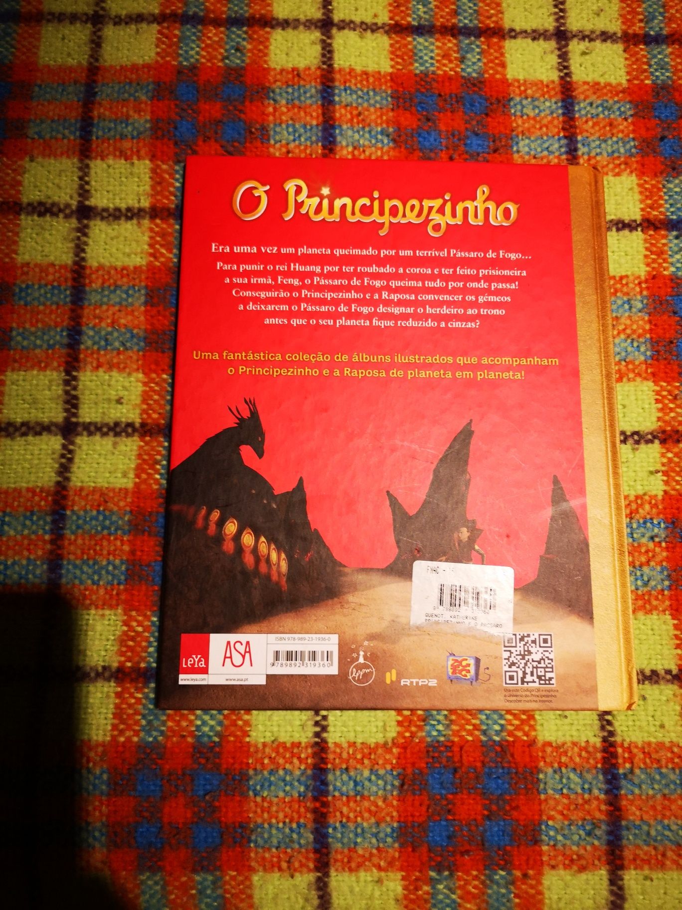 Livro O Principesinho e o Pássaro de fogo