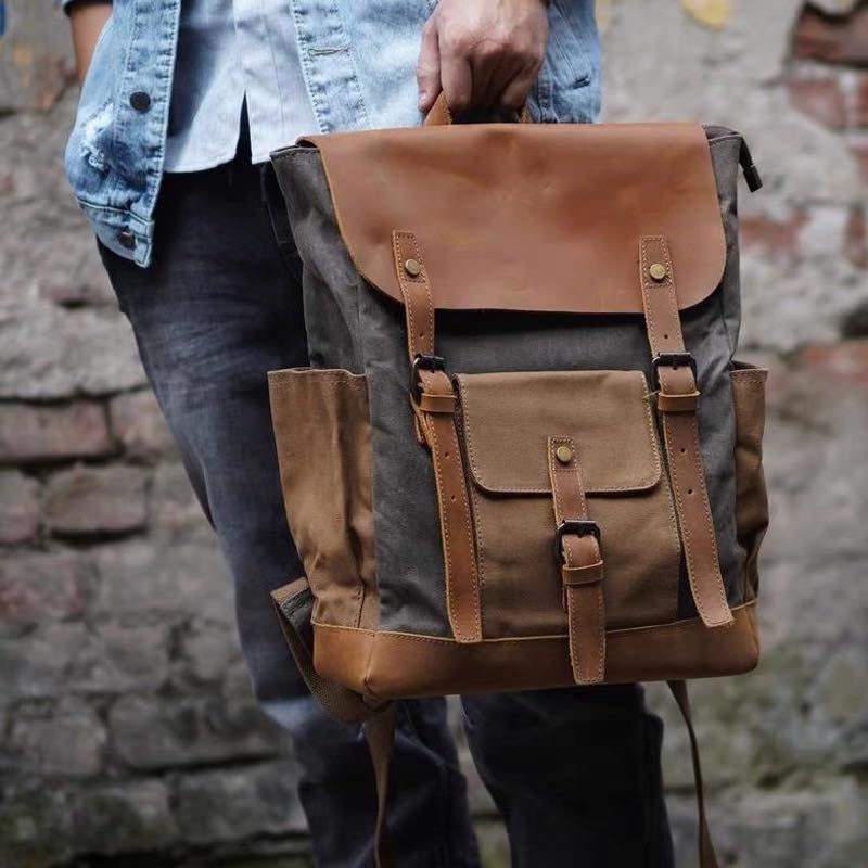 Мужской городской рюкзак серо-коричневый