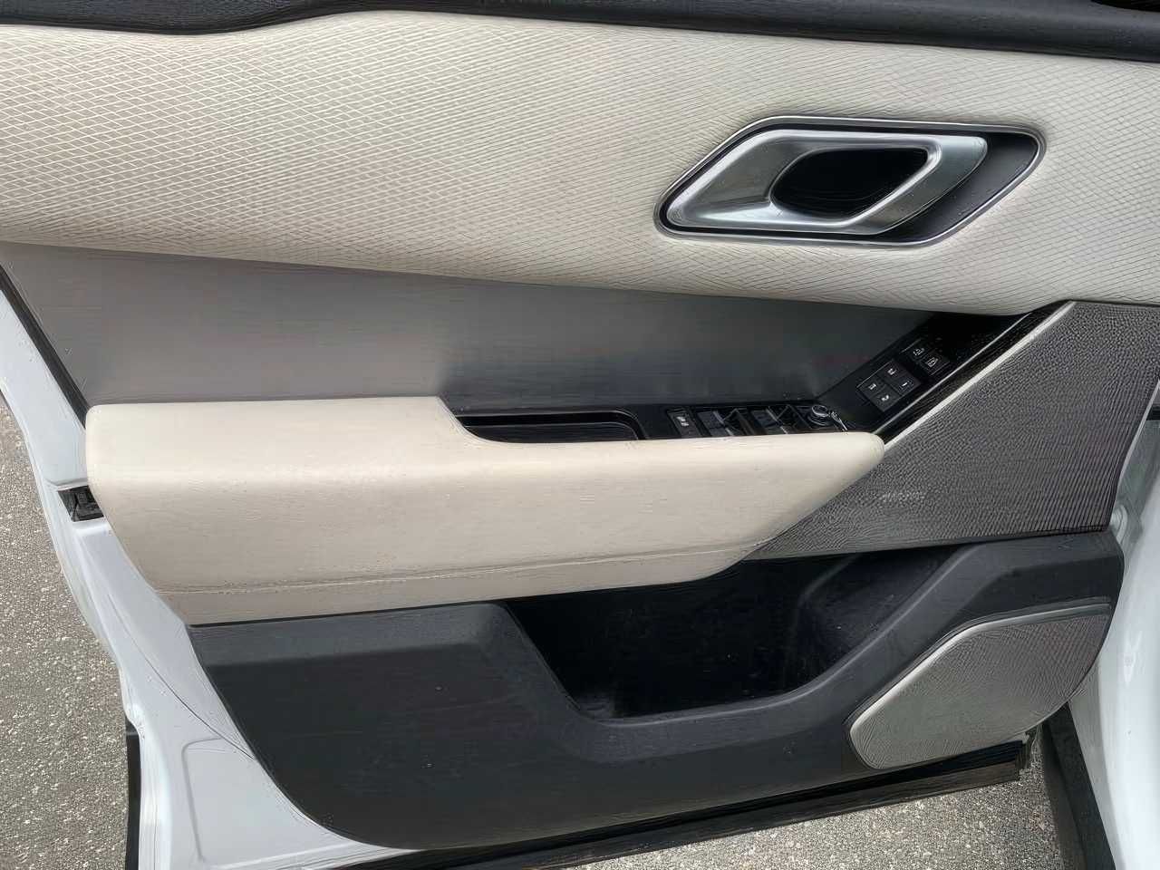 2021 Land Rover Range Rover Velar P250 R-Dynamic S
