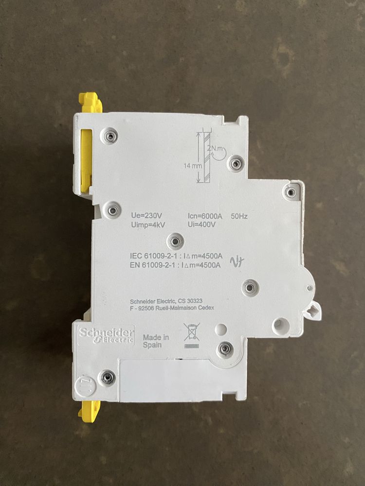 Автомат диференційний Schneider Electric RE S19  1P+N 16A30mAAC
