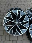 Oryginalne alufelgi Skoda 5x112 17 cali Octavia Bicolor JAK NOWE