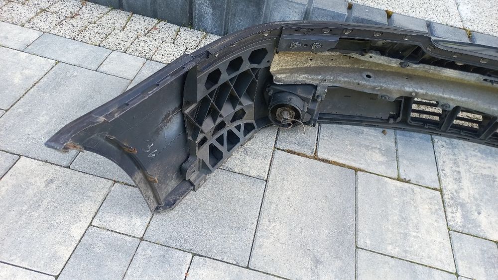 Audi a4 b5 lift 99-01 zderzak przód przedni granatowy ly5k