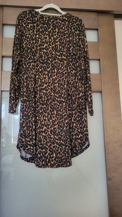 Wiskozowa sukienka 46