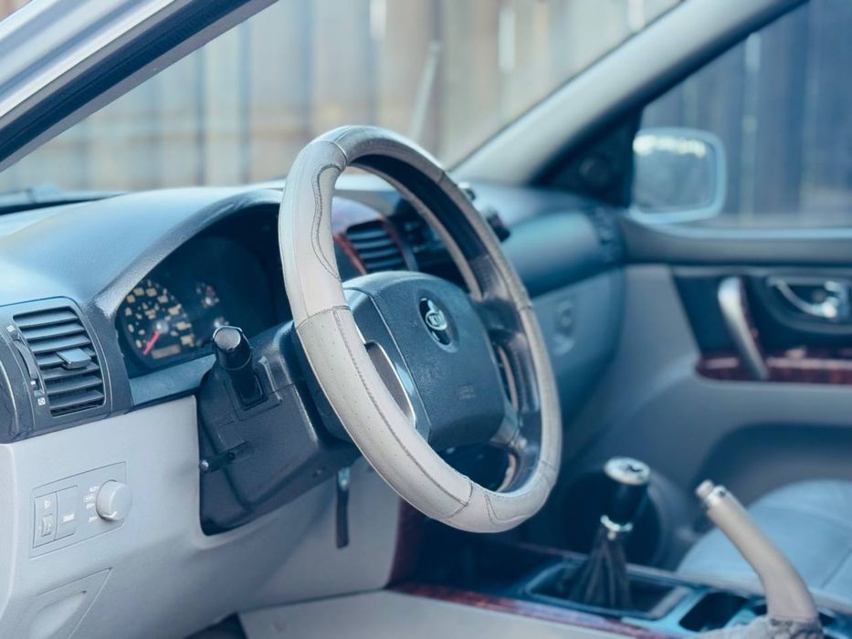 Kia sorento 2.5 дізель в гарному стані