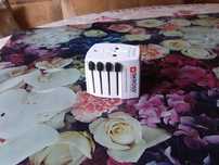 Мережевий перехідник SKROSS Skross MUV USB 2xA (1.302960)