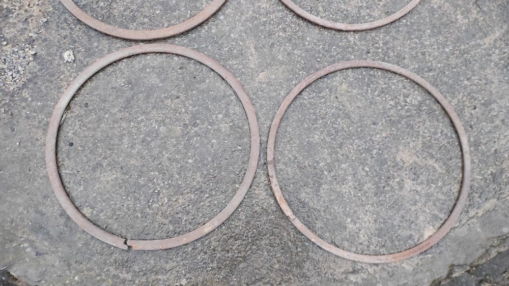 Кільця бортові колісні