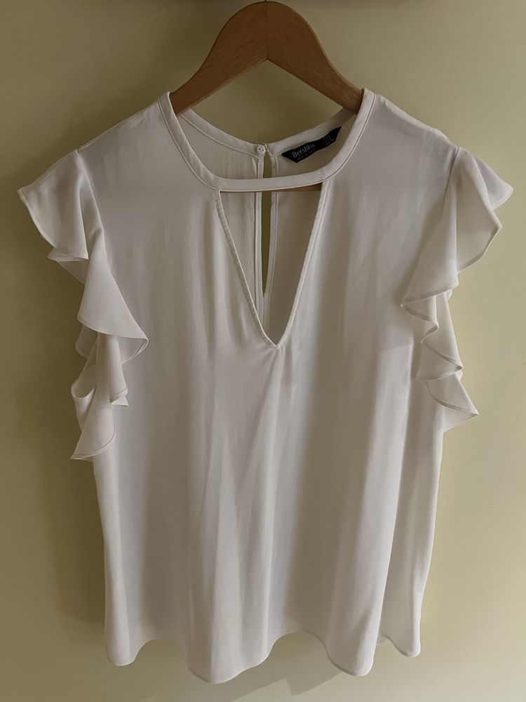 Blusa com folhos