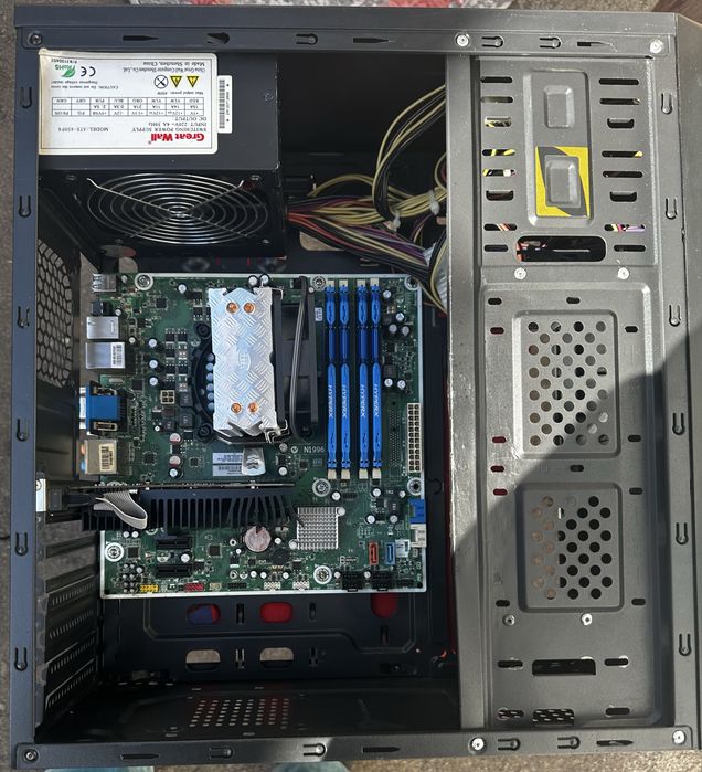 Оперативка hyper x 16 gb 1600
