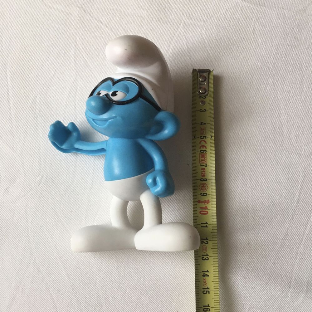Smurf,Hello Kirty,Snoopy Sally Noddy