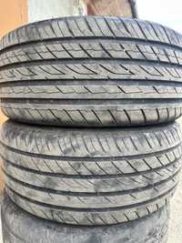 Шини 225/40R18