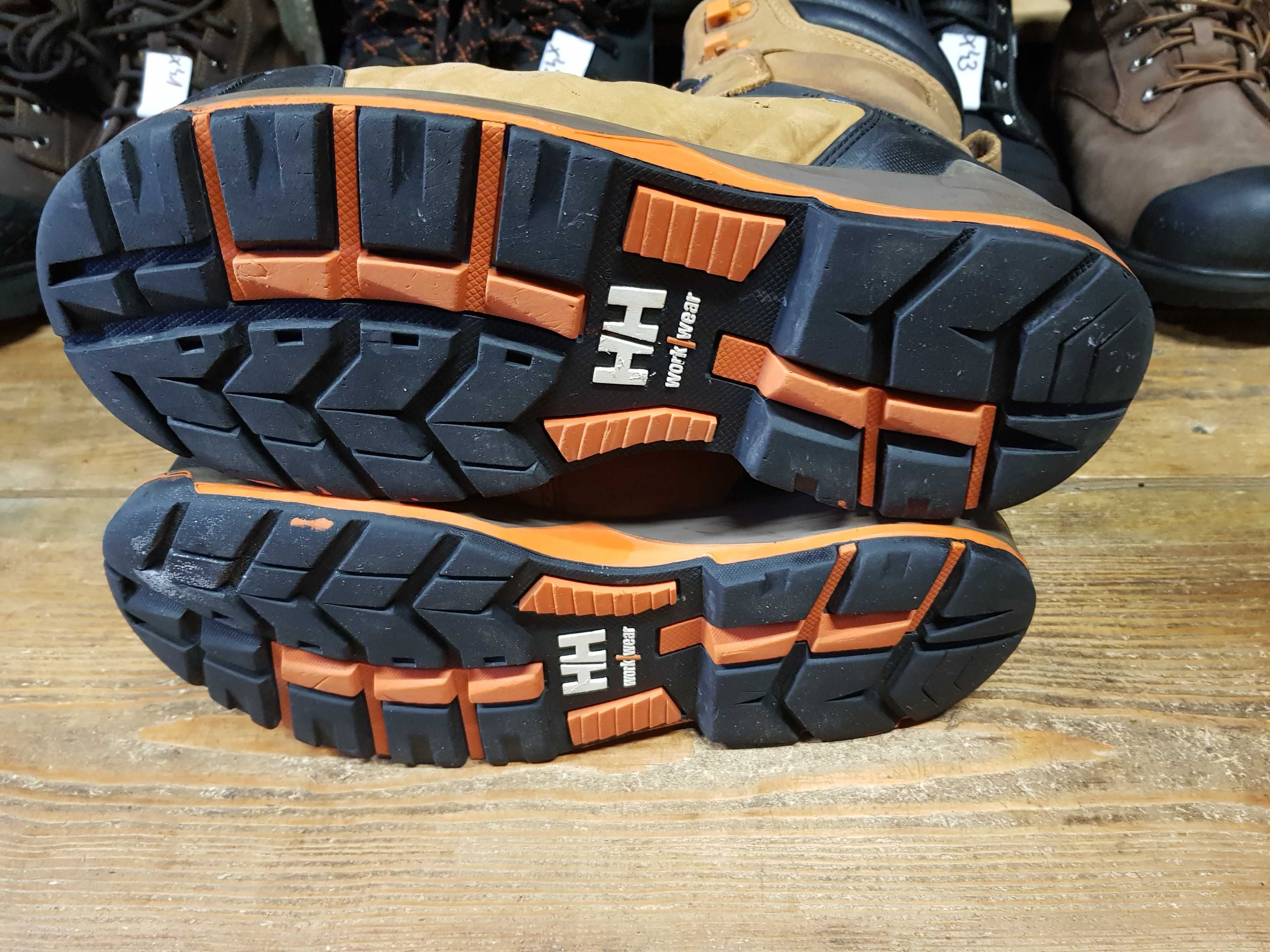 Buty robocze HELLY HANSEN rozm 43 wkł 29 cm S3