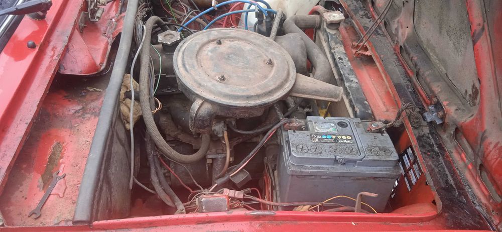 ваз 2102 червоний