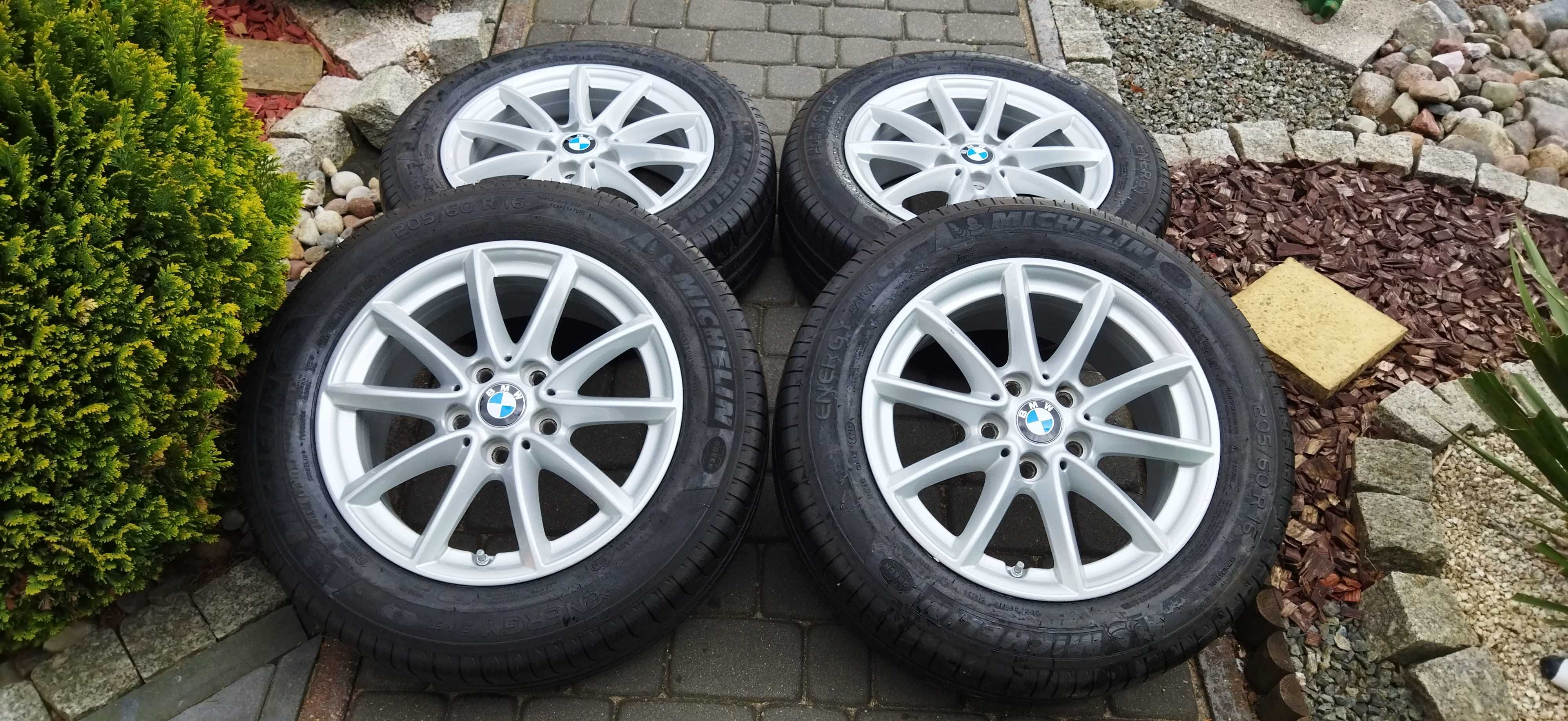 5x112 16 Cali Koła Alu 205/60/16 BMW 2 F45 F46 Oryginał Tpms