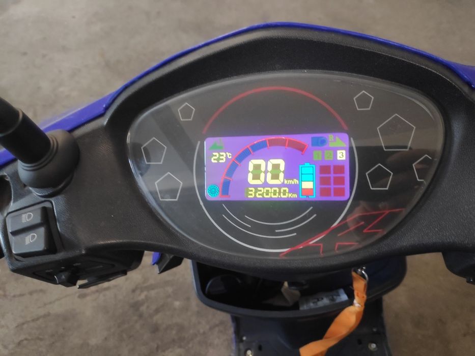 Mota elétrica  Lítio 60v e 20A com 3200km