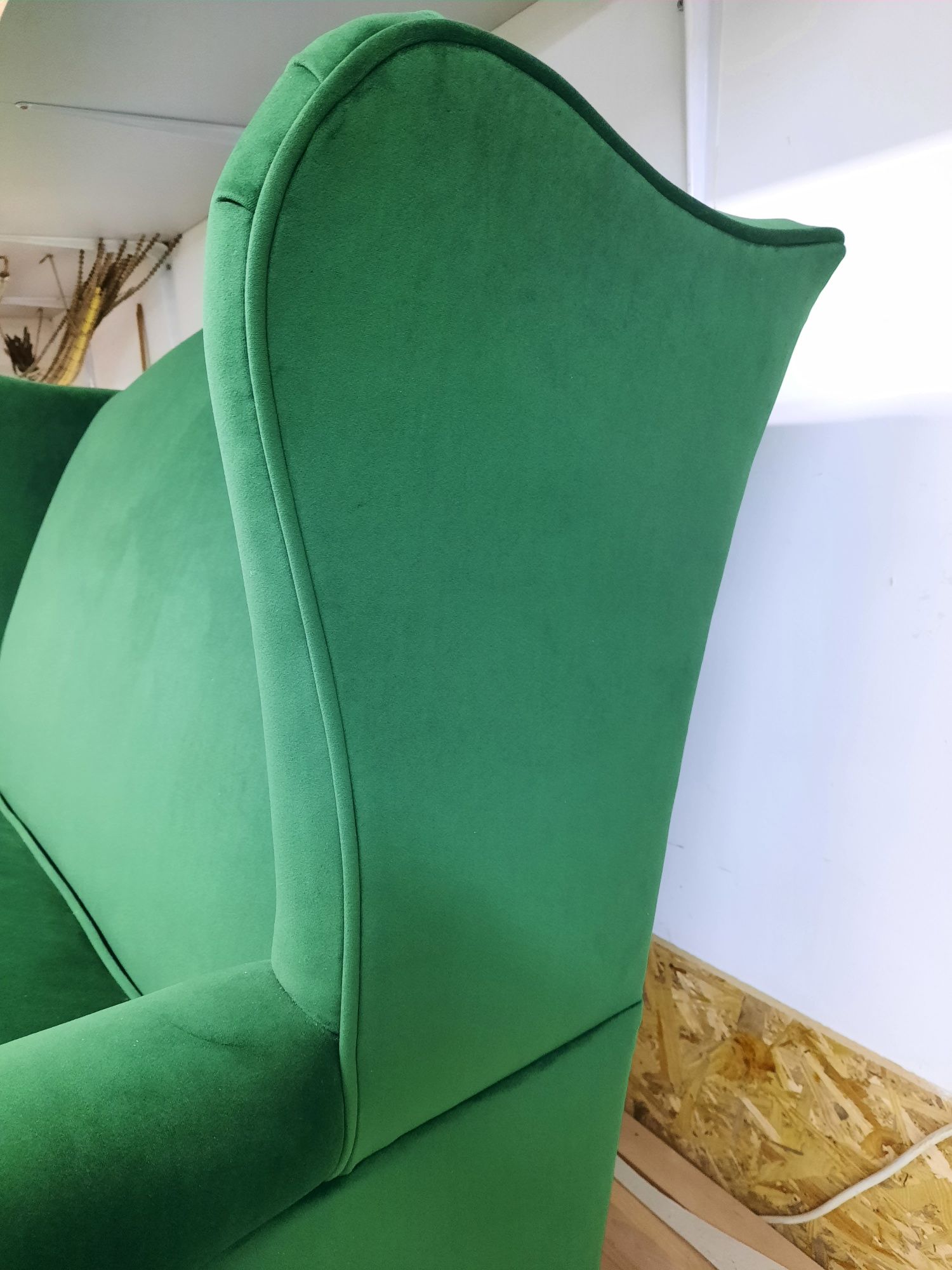 Elegancka Sofa uszak. Butelkowa zieleń