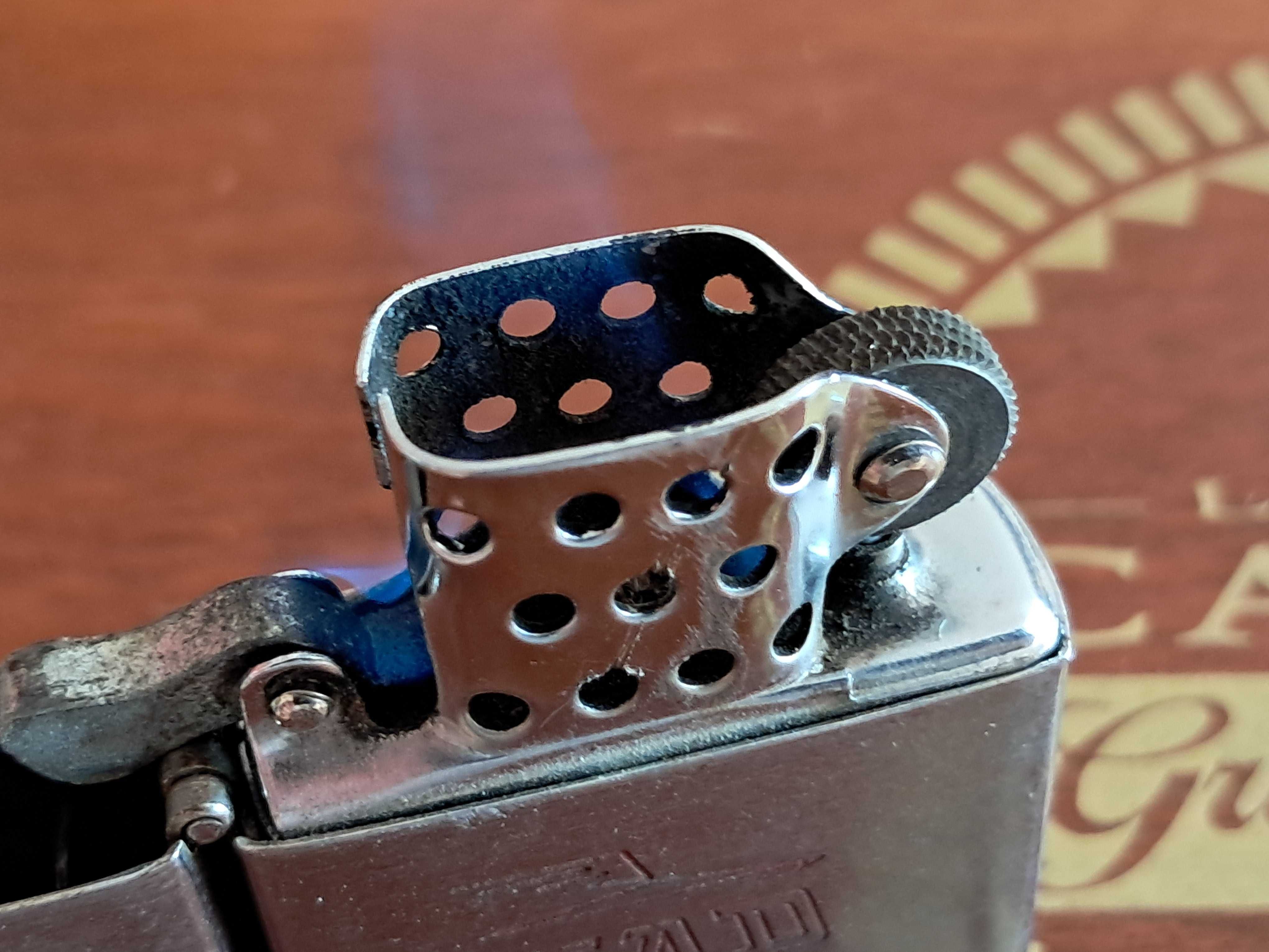 isqueiro penguin tap