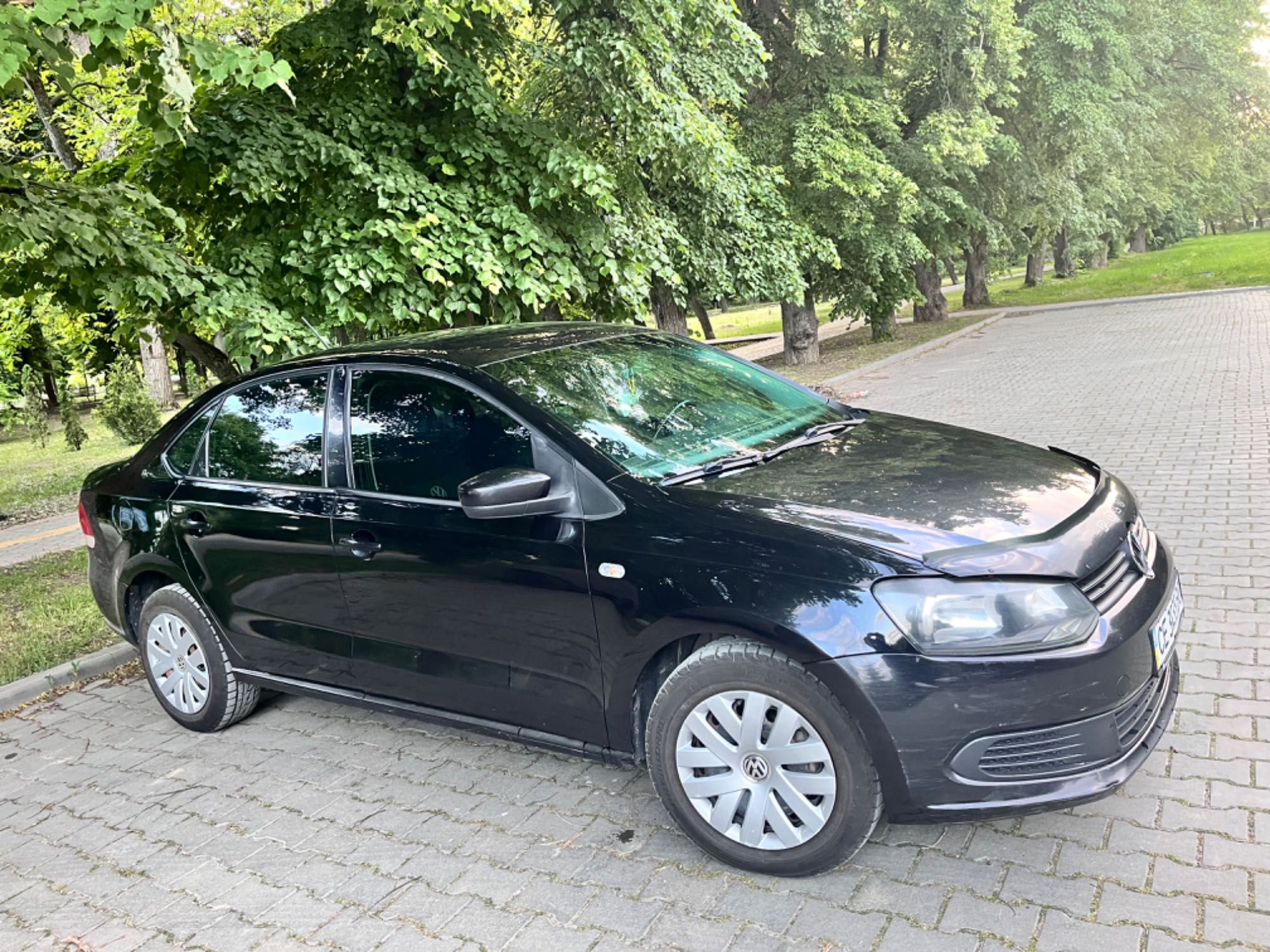 Автомобіль Volkswagen Polo