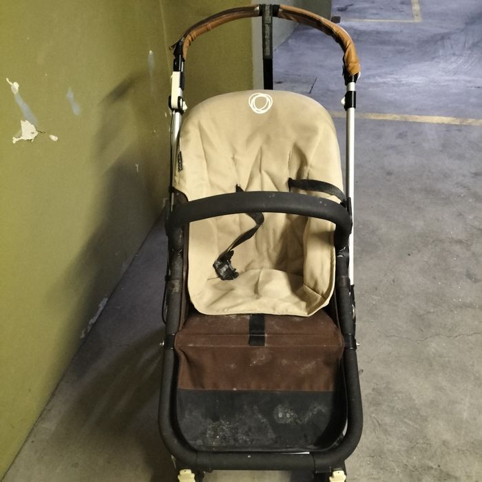 Carro trio da marca bugaboo