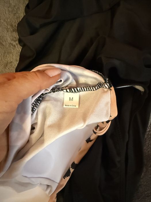 Жіночі купальники