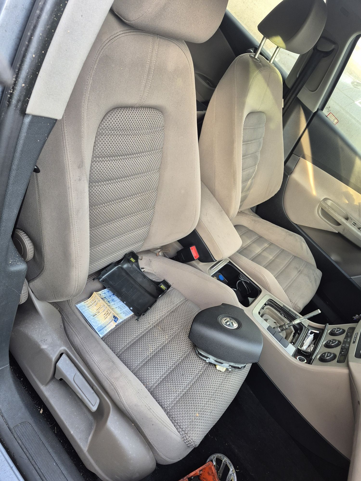 Kokpit deska rozdzielcza poduszki pasy vw passat b6